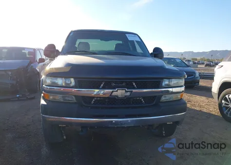 2001 Chevrolet Silverado 2500Hd Ls z USA, uszkodzony, nr VIN 1GCHK29161E282007